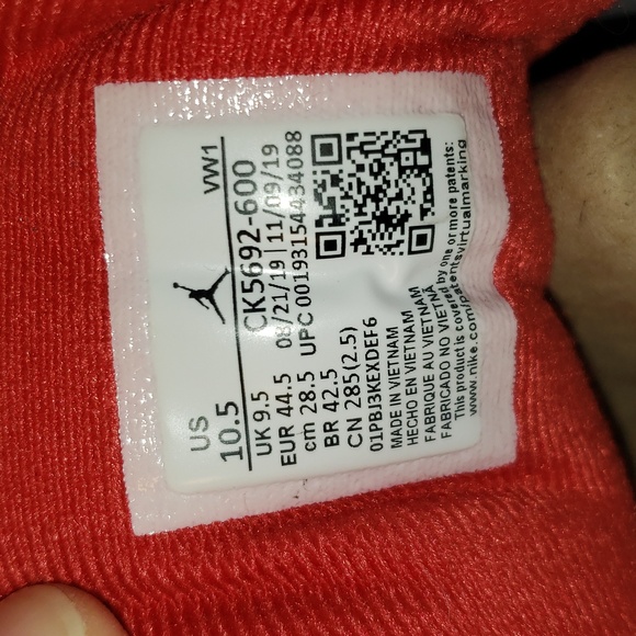 Jordan 3 Retro "Unite" - Picture 6 of 8